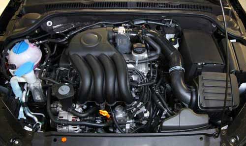 Cotswolds Auto Care engine bay clean